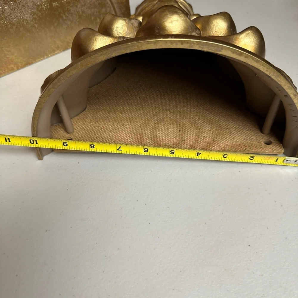 Vintage Antique gold molded resin Hollywood Regency Wall pocket planter Shelf